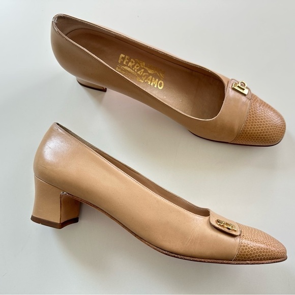 Salvatore Ferragamo Shoes - Salvatore Ferragamo Leather Cap Toe Pump Heel Shoes Size 9.5